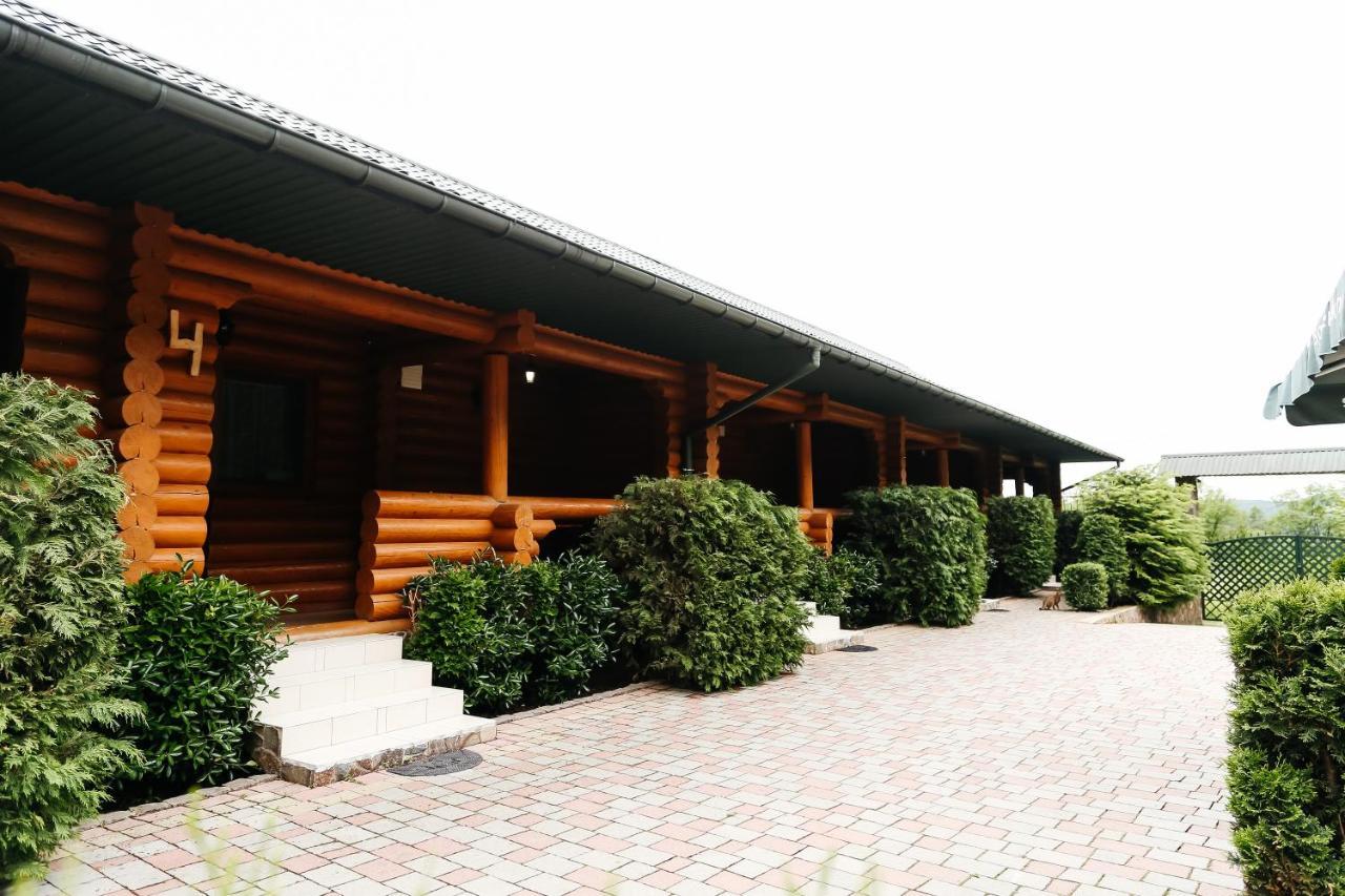 Chudodievo In Chynadievo Mini-Hotel Chynadiyovo Exterior foto