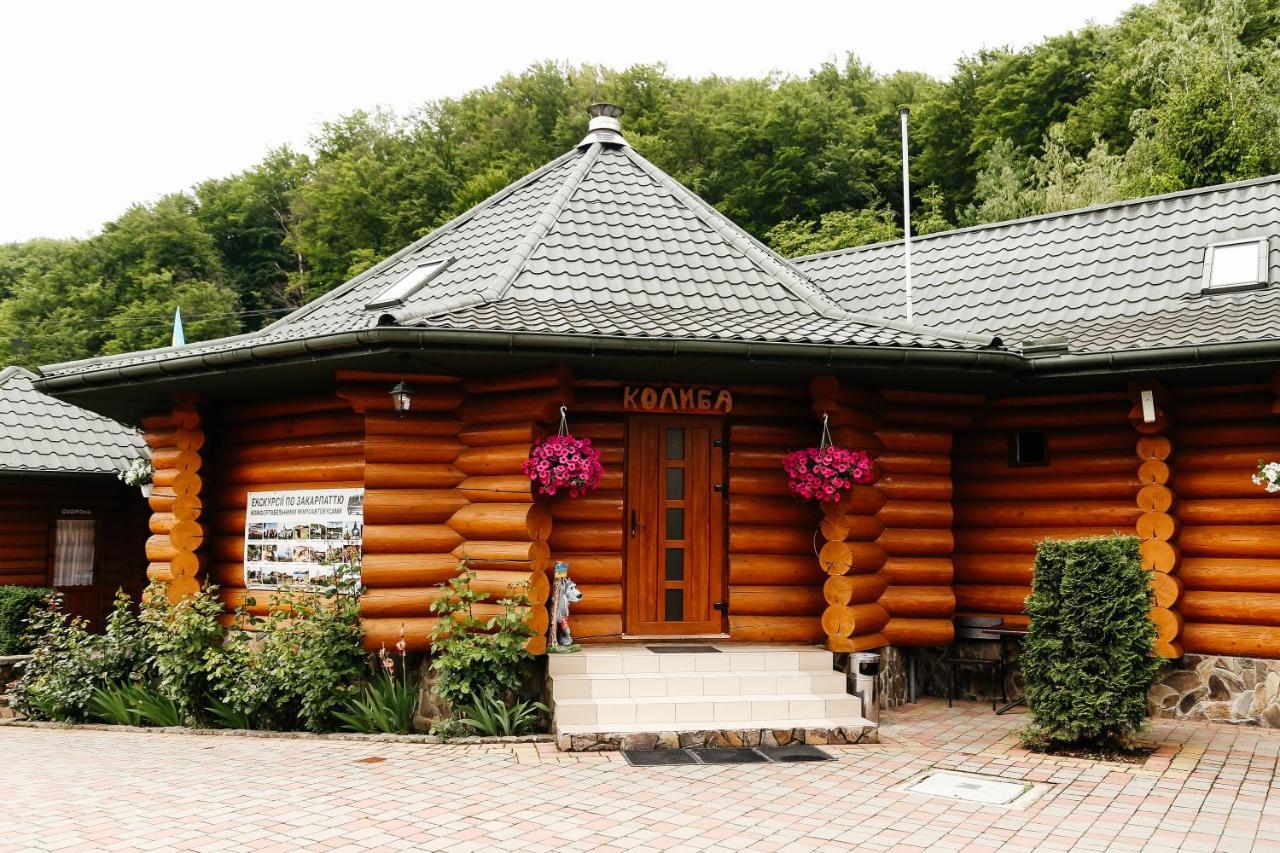 Chudodievo In Chynadievo Mini-Hotel Chynadiyovo Exterior foto